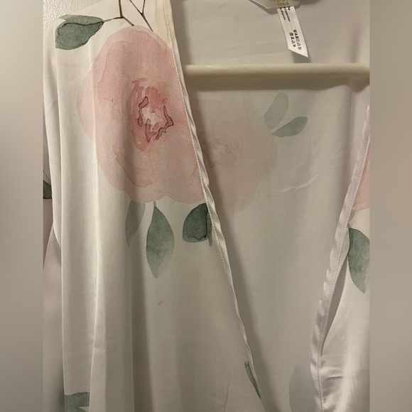 “Sincerely Sofi”- Pink/Green: Casual Robe- Size: Small - NWOT: New w/Out Tags - Picture 5 of 6